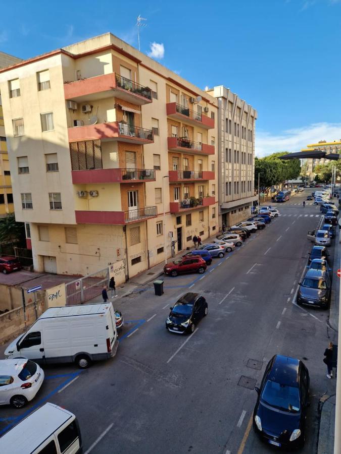 La Casa Di Angelica Appartement Cagliari Buitenkant foto